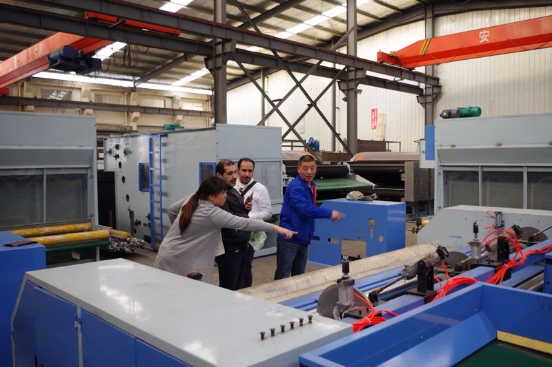 埃及客户参观晨伟工厂