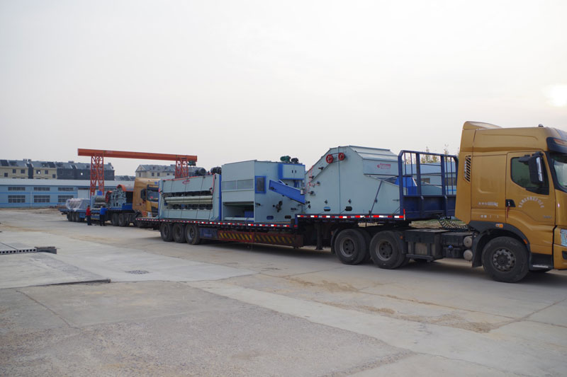 发货外蒙针刺地毯生产线